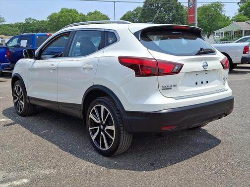 2017 Nissan Rogue Sport SL