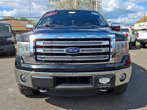 Tuxedo Black Metallic 2014 Ford F-150 Lariat
