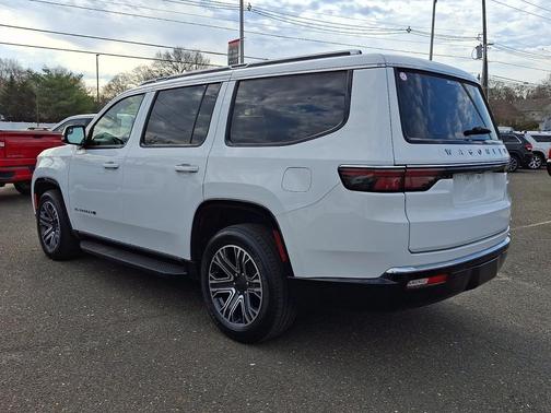 2024 Jeep Wagoneer Series II 4x2