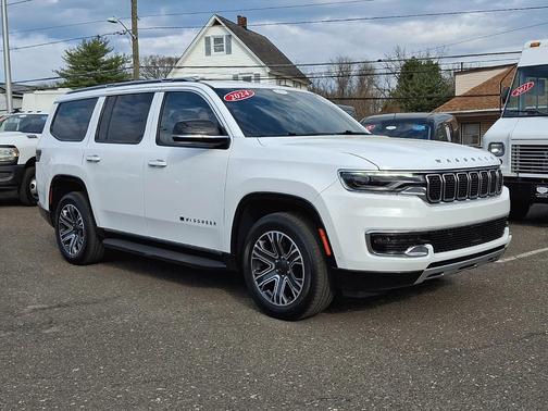 2024 Jeep Wagoneer Series II 4x2