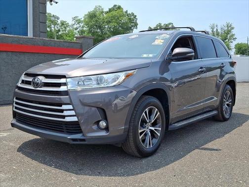 2017 Toyota Highlander LE Plus