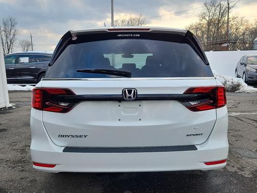 2023 Honda Odyssey Sport