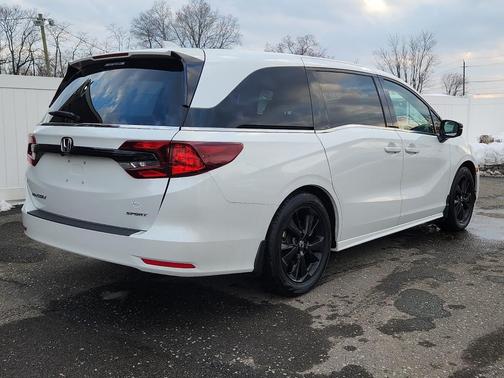 2023 Honda Odyssey Sport