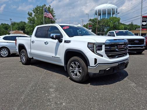 Summit White 2026 GMC Sierra 1500 SLT