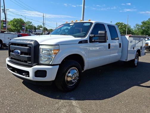Oxford White 2015 Ford F-350 XL