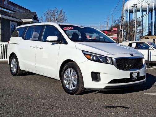 2018 Kia Sedona L