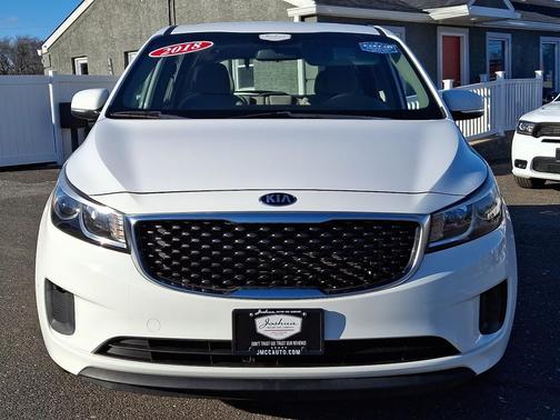 2018 Kia Sedona L