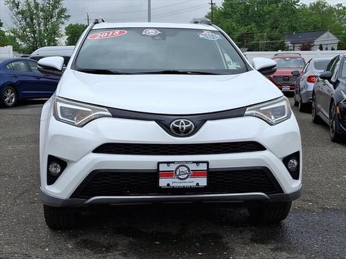 2018 Toyota RAV4 SE