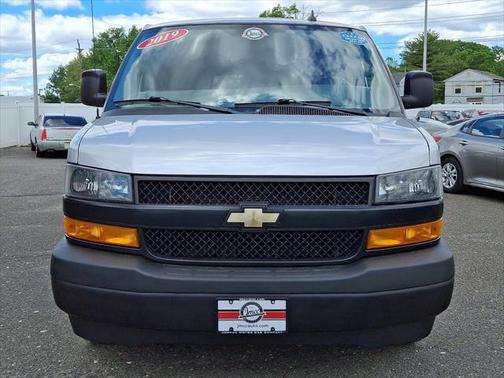 2019 Chevrolet Express 3500 LS