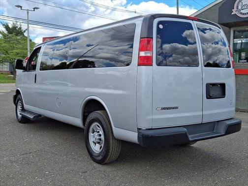 2019 Chevrolet Express 3500 LS