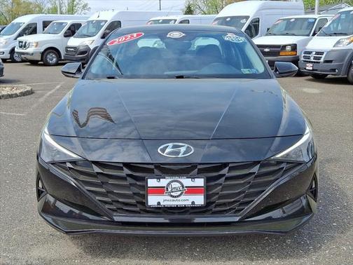 2023 Hyundai ELANTRA HEV Blue