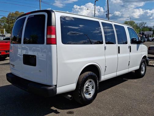 2015 Chevrolet Express 2500 LT