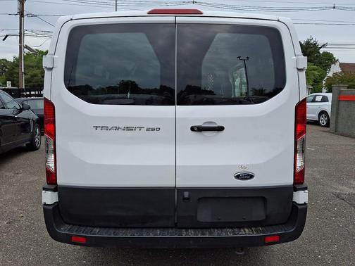 Oxford White 2024 Ford Transit-250 Base