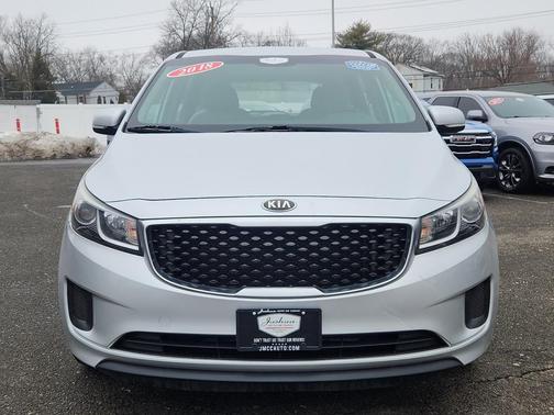 2018 Kia Sedona L