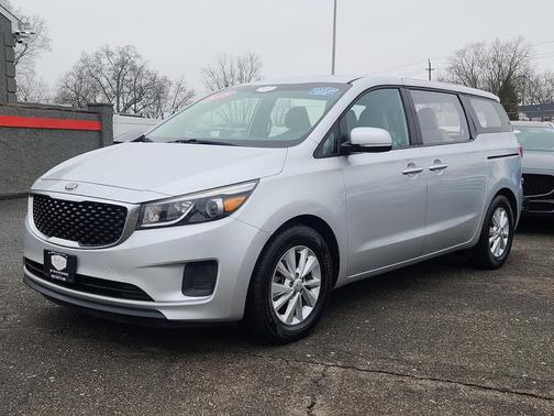 2018 Kia Sedona L