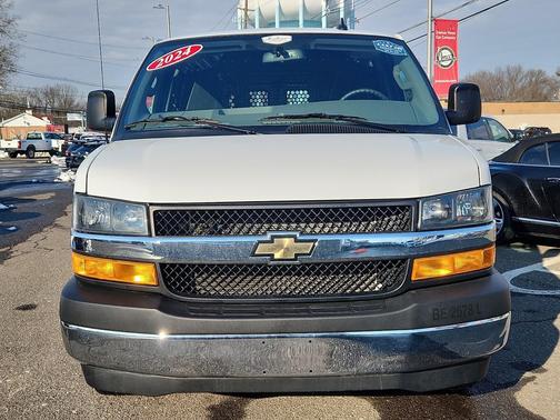 2024 Chevrolet Express 2500 RWD 2500 Regular Wheelbase WT