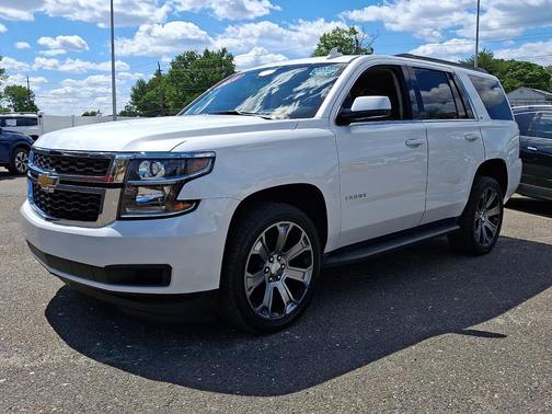 Summit White 2018 Chevrolet Tahoe LT
