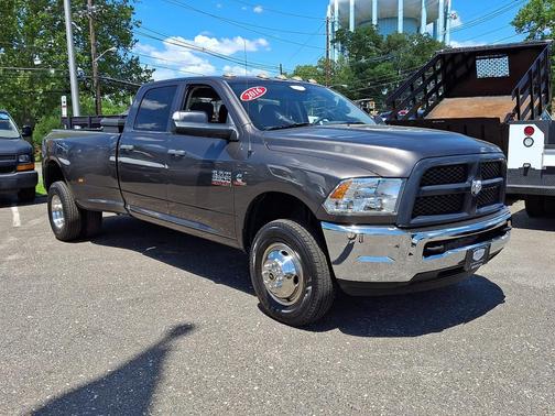 Granite Crystal Metallic Clearcoat 2016 RAM 3500 Tradesman