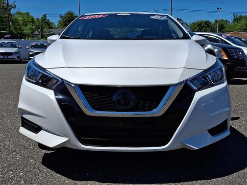 Aspen White Tricoat 2022 Nissan Versa 1.6 SV