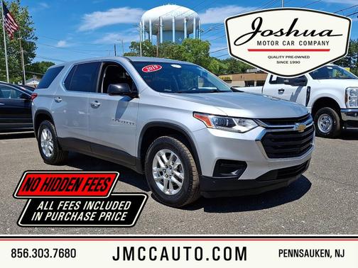Silver Ice Metallic 2019 Chevrolet Traverse LS