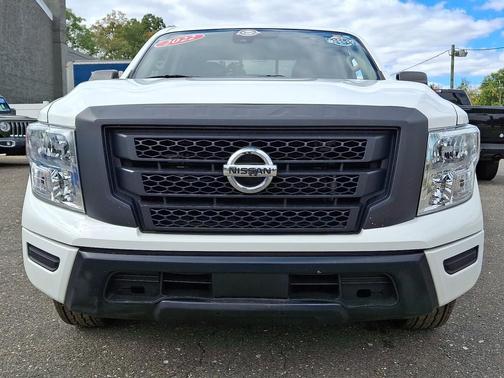 2022 Nissan Titan S