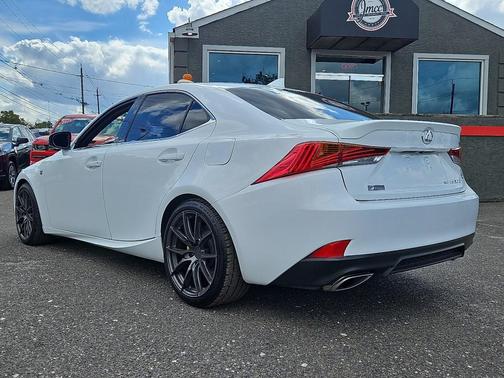 2019 Lexus IS 300 Base