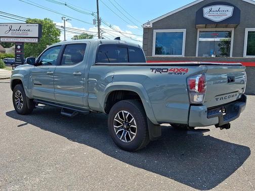 Lunar Rock 2023 Toyota Tacoma TRD Sport