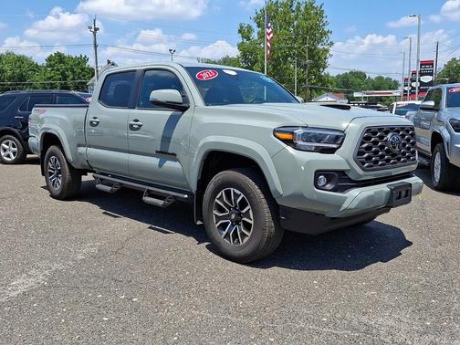 Lunar Rock 2023 Toyota Tacoma TRD Sport