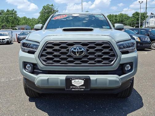 Lunar Rock 2023 Toyota Tacoma TRD Sport