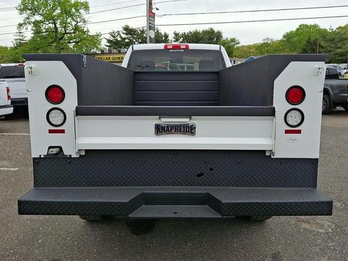 Bright White Clearcoat 2018 RAM 2500 Tradesman Regular Cab 4x4 8' Box