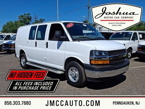 Summit White 2024 Chevrolet Express 2500 LT