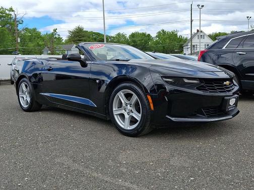 Black 2019 Chevrolet Camaro 1LT