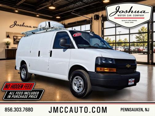 Summit White 2021 Chevrolet Express 2500 LT