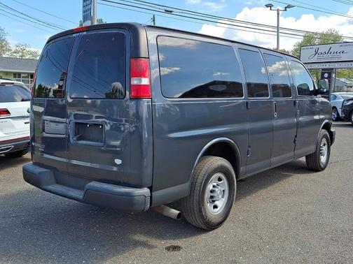 2016 Chevrolet Express 2500 LT