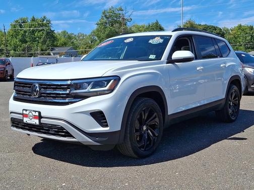 2023 Volkswagen Atlas 3.6L SE w/Technology