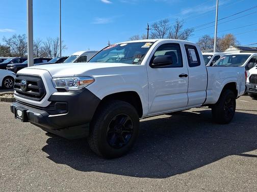 2023 Toyota Tacoma SR