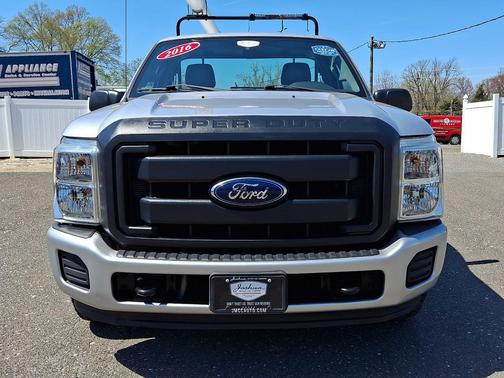Oxford White 2016 Ford F-350 XL