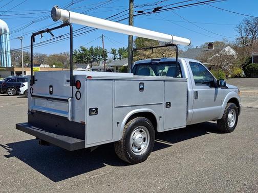 Oxford White 2016 Ford F-350 XL