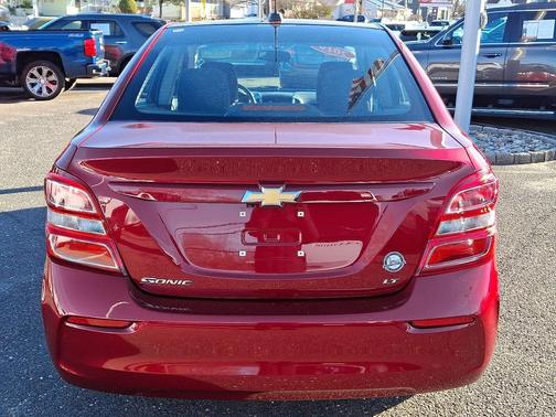 2019 Chevrolet Sonic LT