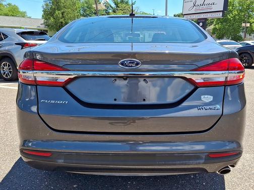 Magnetic Metallic 2018 Ford Fusion Hybrid S