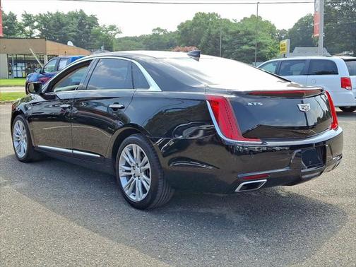 2018 Cadillac XTS Luxury