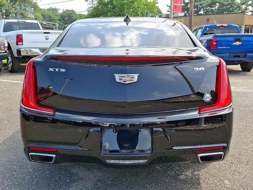 2018 Cadillac XTS Luxury