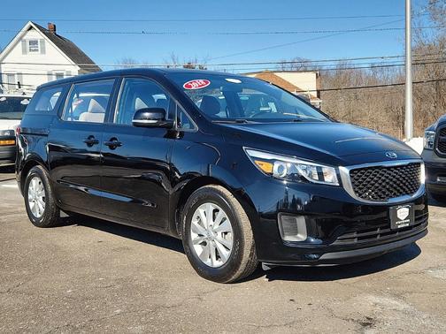 2018 Kia Sedona L