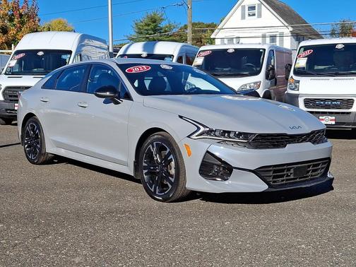 2023 Kia K5 GT-Line