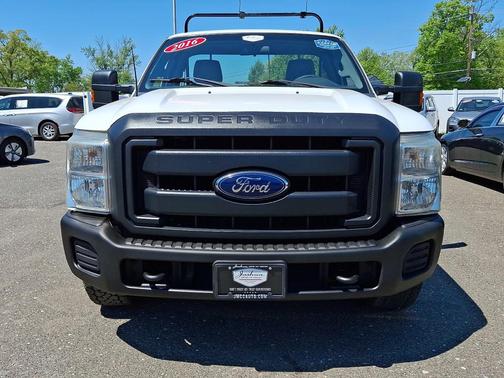 Oxford White 2016 Ford F-350 XL