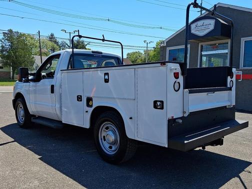 Oxford White 2016 Ford F-350 XL