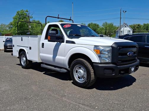 Oxford White 2016 Ford F-350 XL