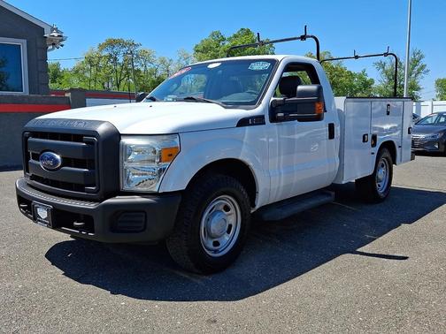 Oxford White 2016 Ford F-350 XL