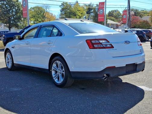 2013 Ford Taurus SEL