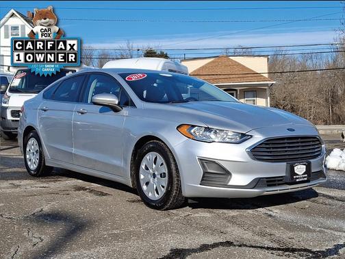 Ingot Silver Metallic 2019 Ford Fusion S